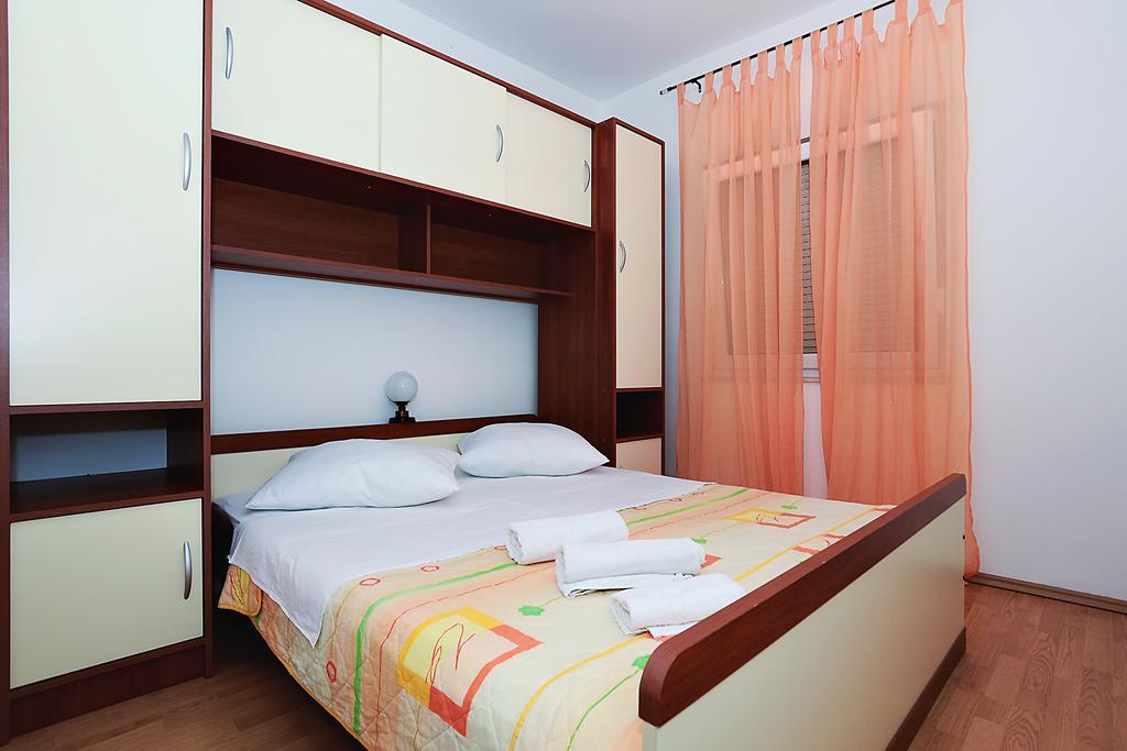 Apartments Lucija Sukošan Kültér fotó
