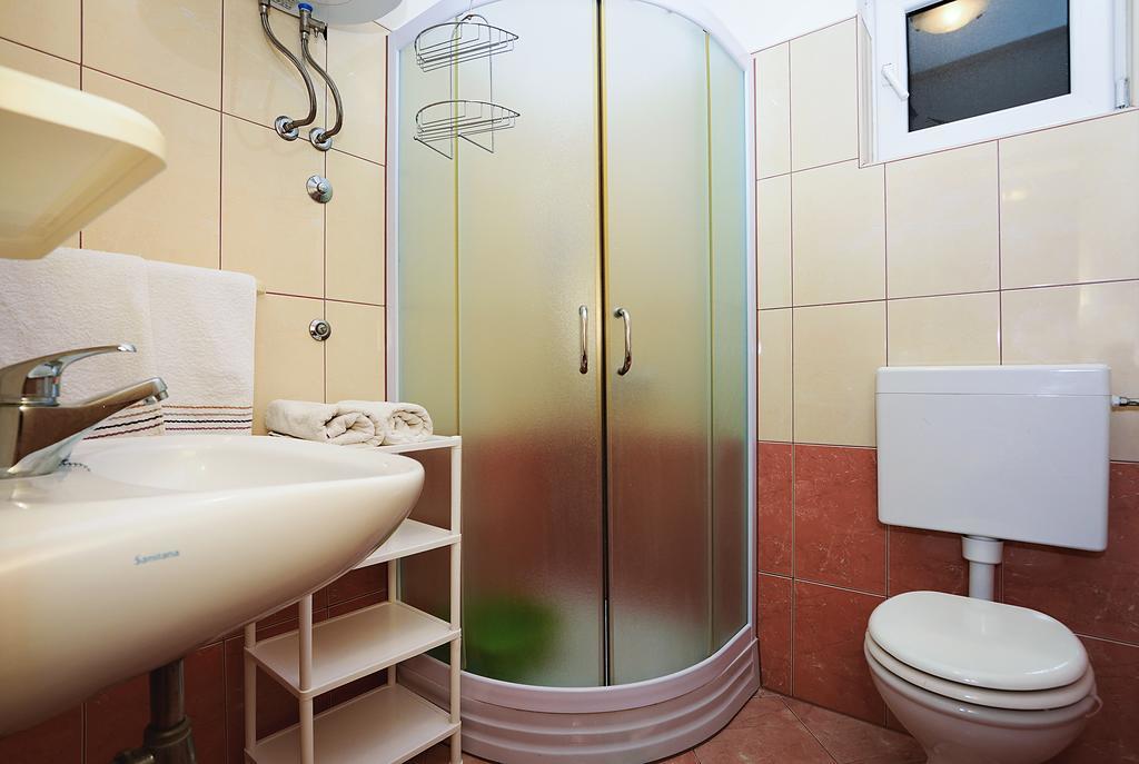 Apartments Lucija Sukošan Kültér fotó